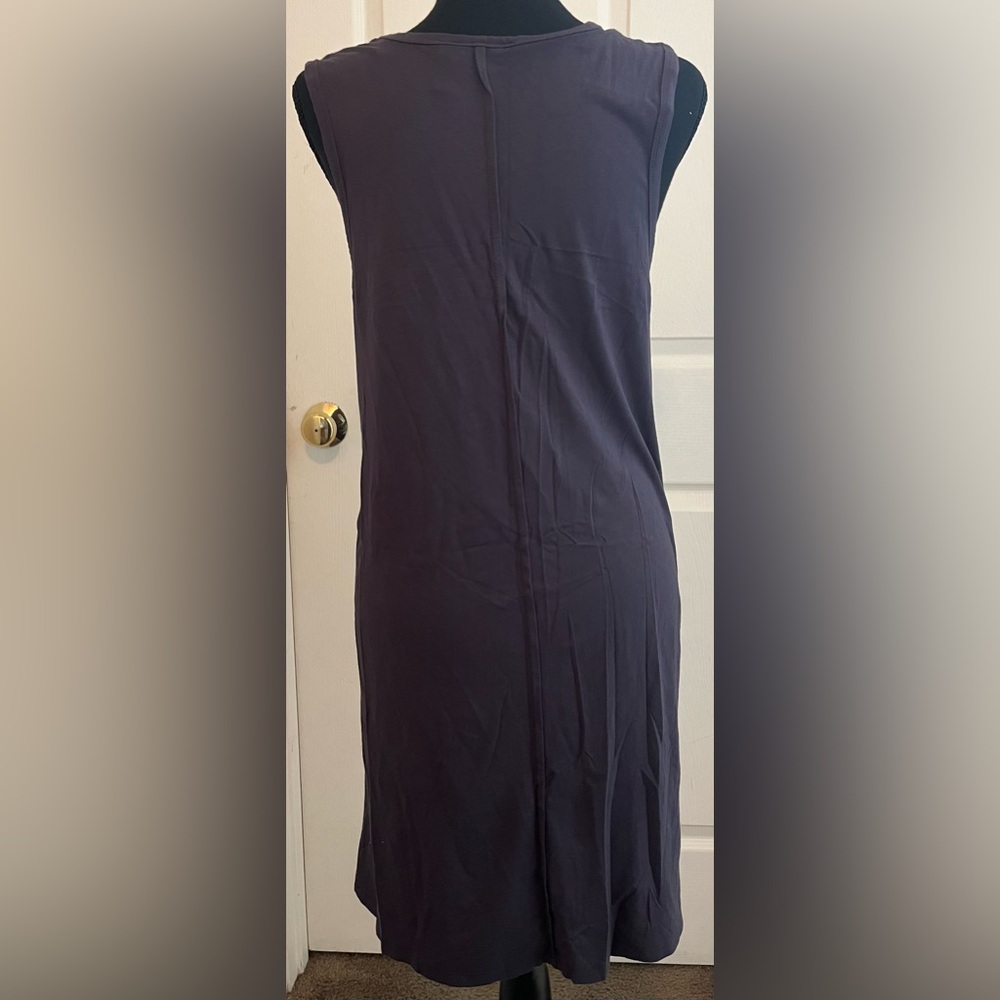 Elegant Navy Blue Women's Skirt - Picture 2 of 3